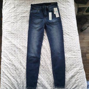 Stitchfix Soft denim mom-fit jeans